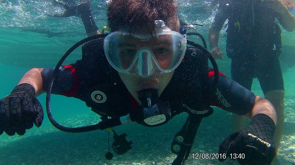 Underwater64